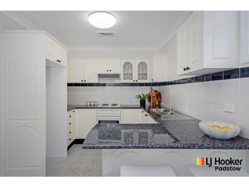 2/84 Centaur Street, Revesby NSW 2212