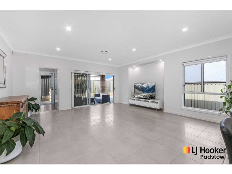 19 Chatterton Street, Denham Court NSW 2565