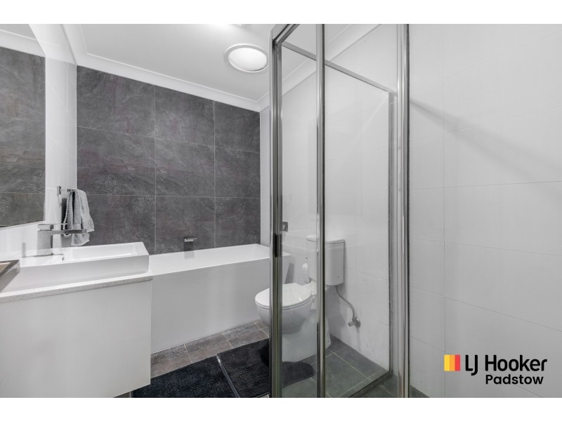 24 McEvoy Road, Padstow NSW 2211