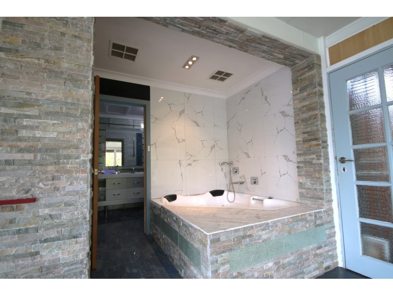 9 Oatley Parade, Padstow Heights NSW 2211