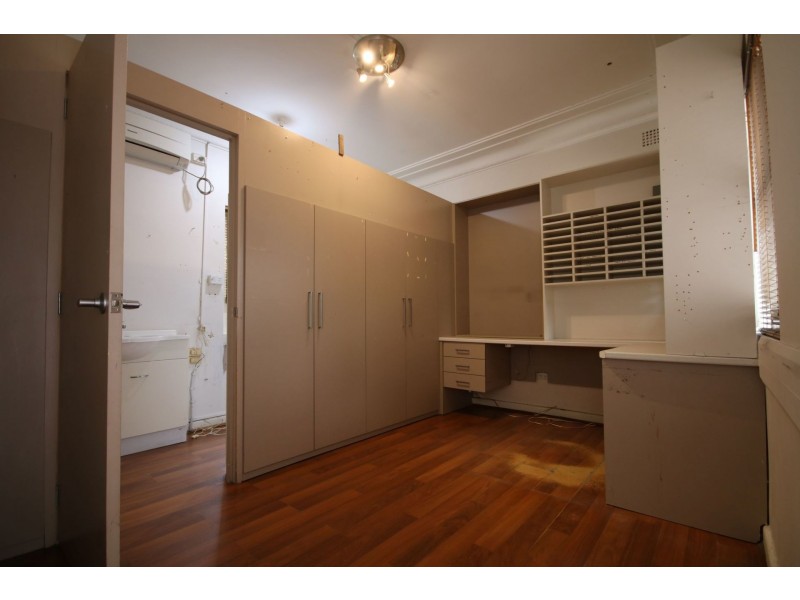 4 Segers Avenue, Padstow NSW 2211