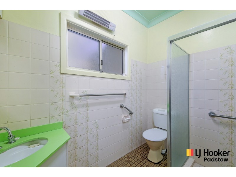 7 Langdale Avenue, Revesby NSW 2212