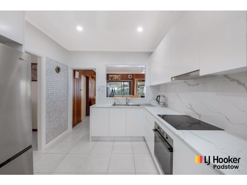 31 Parmal Avenue, Padstow NSW 2211