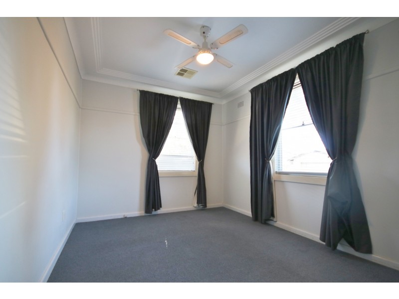 11 Adelaide Road, Padstow NSW 2211