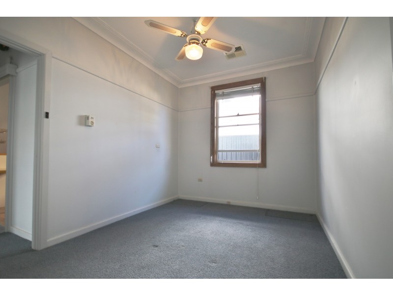 11 Adelaide Road, Padstow NSW 2211