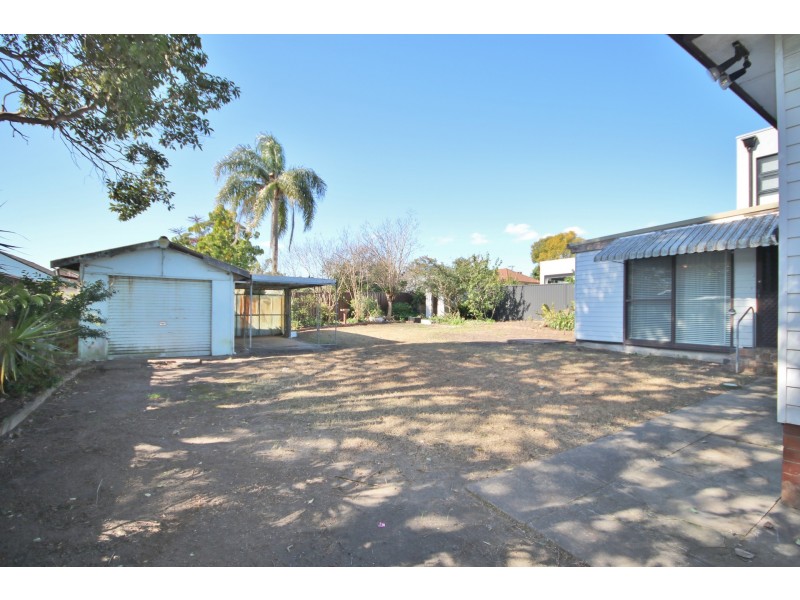 11 Adelaide Road, Padstow NSW 2211
