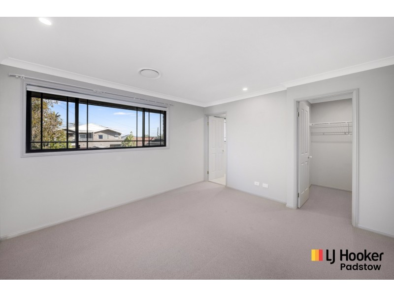 24 Donald Street Street, Picnic Point NSW 2213