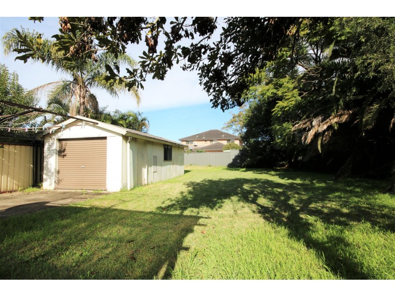 7 Iluka Street, Revesby NSW 2212