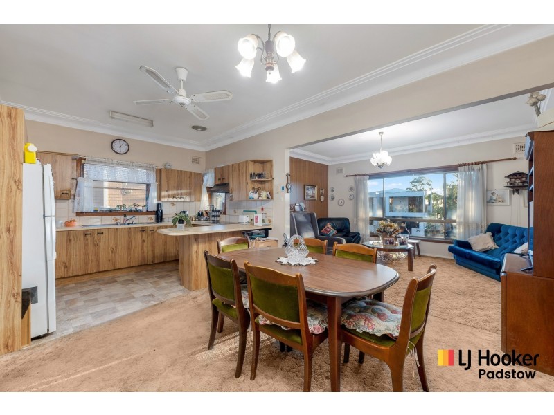 35 Craigie Avenue, Padstow NSW 2211