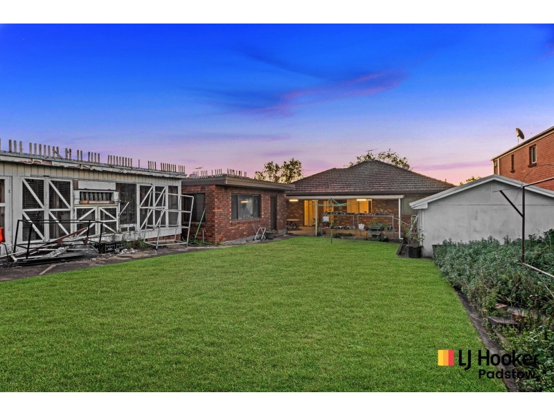 35 Craigie Avenue, Padstow NSW 2211