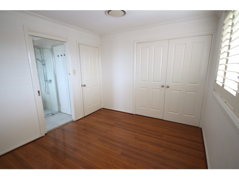 14b Woolgoolga Avenue, Hoxton Park NSW 2171