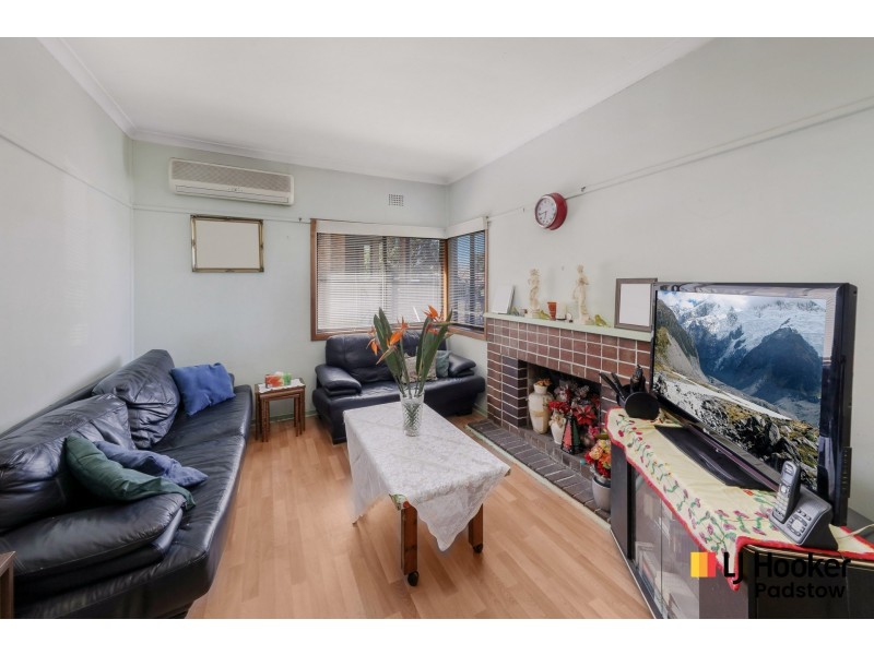 12 Buckley Avenue, Revesby NSW 2212