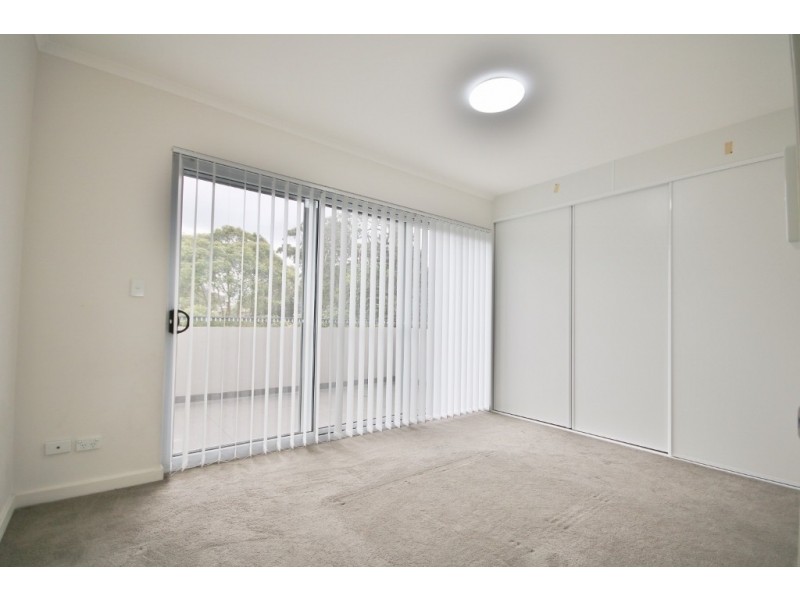 18/38-40 Lawrence Street, Peakhurst NSW 2210