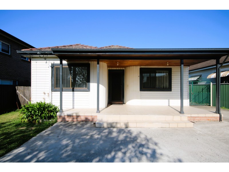21 Queen Street, Revesby NSW 2212