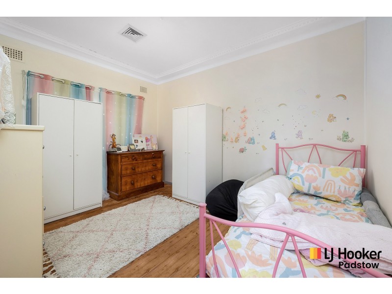 12 Parmal Avenue, Padstow NSW 2211