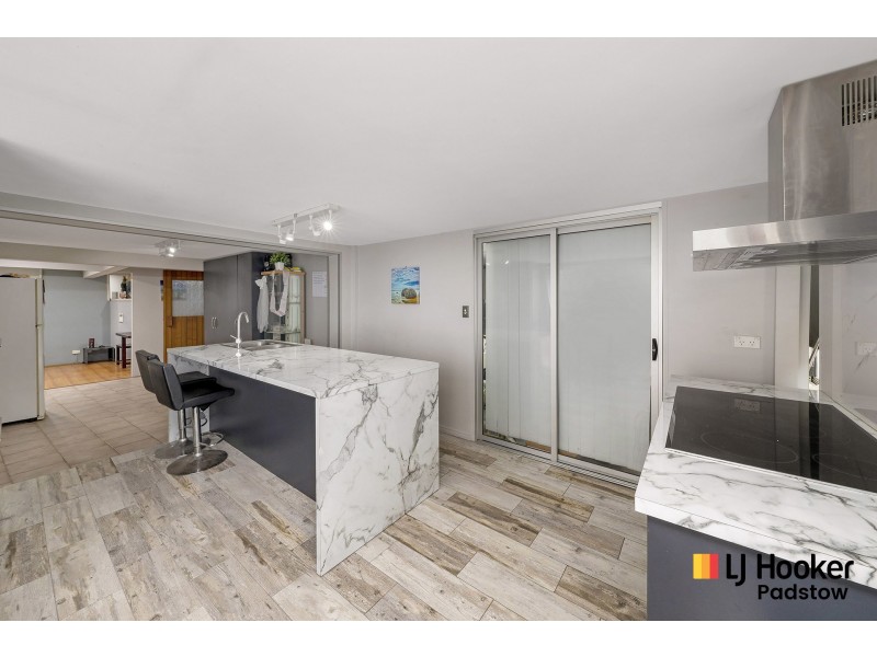 9 Oatley Place, Padstow Heights NSW 2211