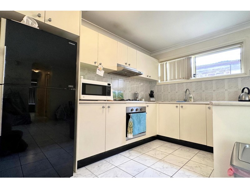 2/62 Iberia Street, Padstow NSW 2211