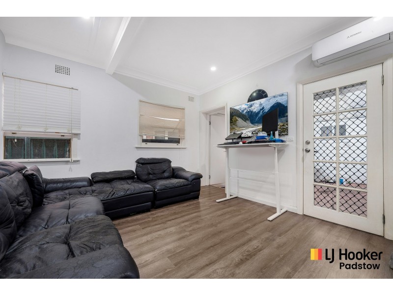 202 The River Road, Revesby NSW 2212