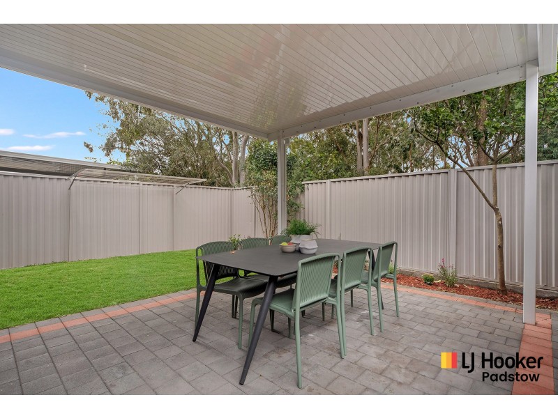 11/10 Old Glenfield Road, Casula NSW 2170