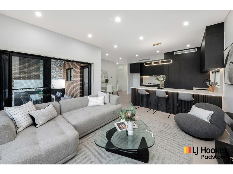 21 Wollongbar Avenue, Panania NSW 2213