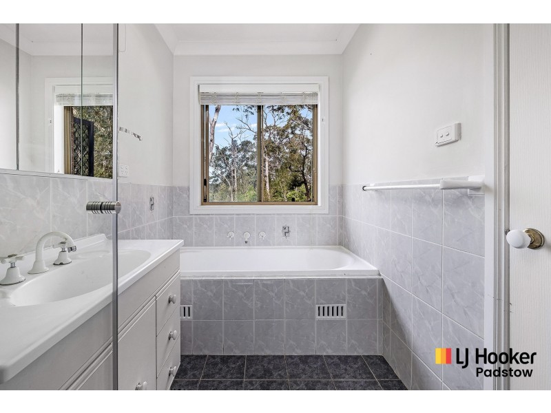 829D Henry Lawson Drive, Picnic Point NSW 2213