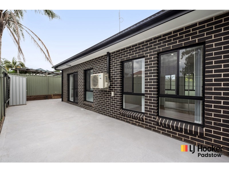 1/134 Bransgrove Road, Panania NSW 2213