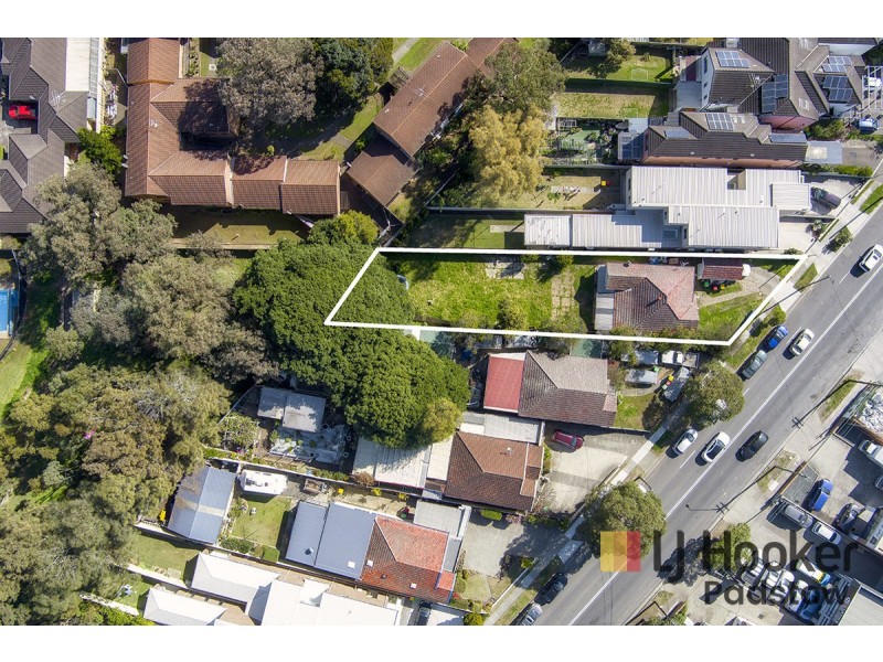 13 Gibson Avenue, Padstow NSW 2211