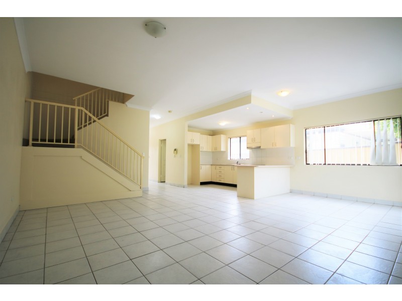 17 Iluka Street, Revesby NSW 2212