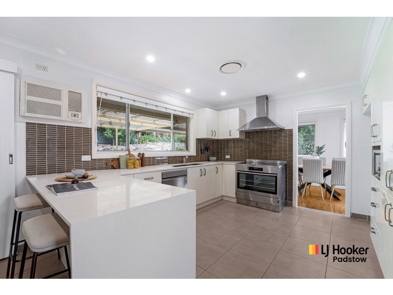 25 Nambucca Place, Padstow Heights NSW 2211