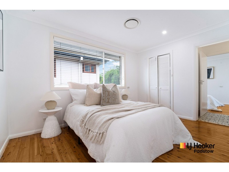 25 Nambucca Place, Padstow Heights NSW 2211