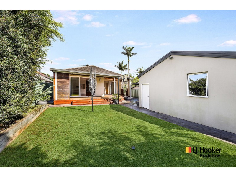 19 Rivenoak Avenue, Padstow NSW 2211