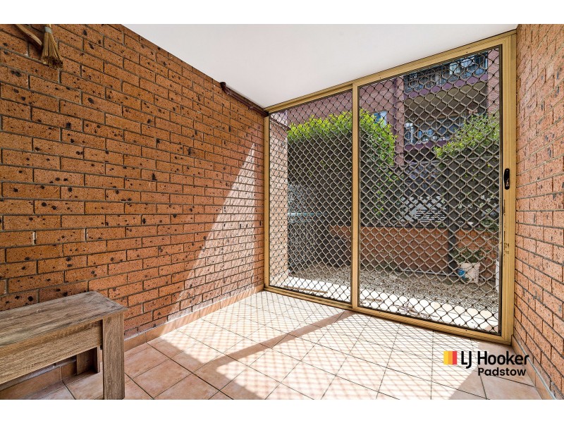 4/6 Myrtle Road, Bankstown NSW 2200