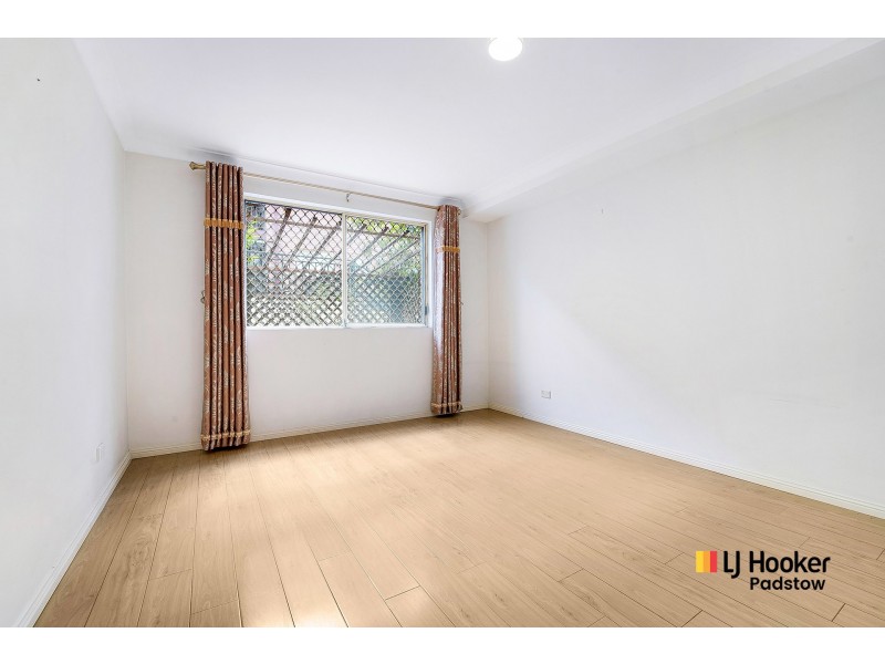 4/6 Myrtle Road, Bankstown NSW 2200
