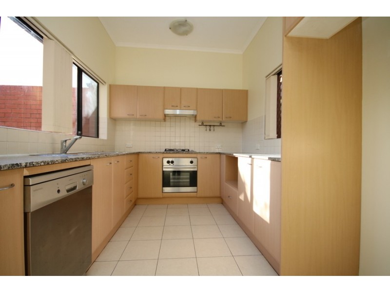 4/68 Davies Road, Padstow NSW 2211