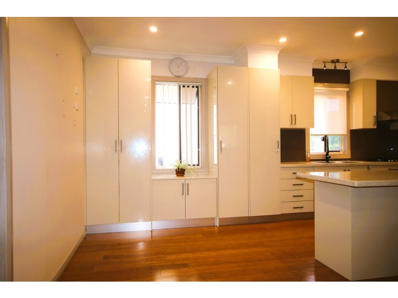 11 Dalziel Avenue, Panania NSW 2213