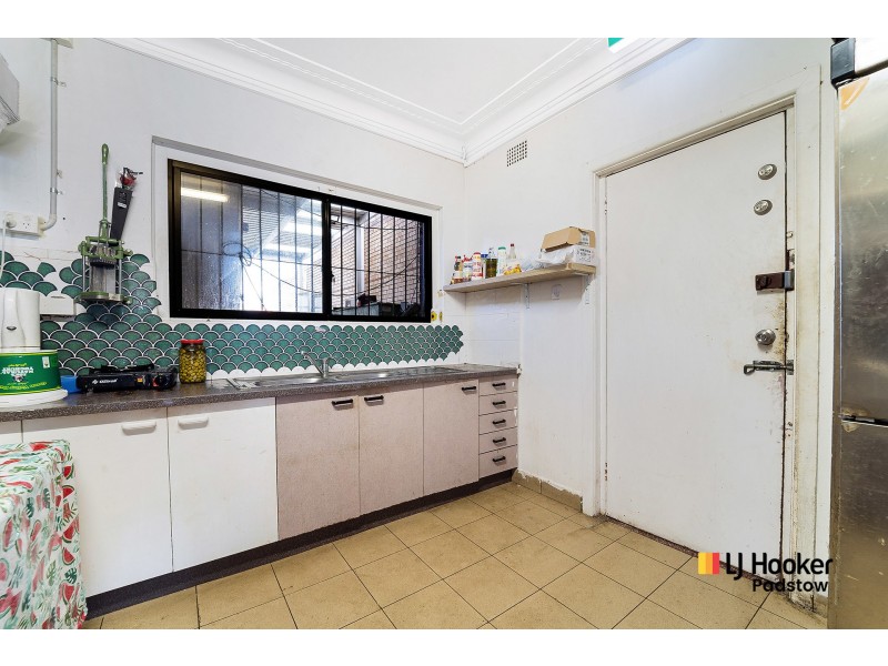 124 Cahors Road, Padstow NSW 2211