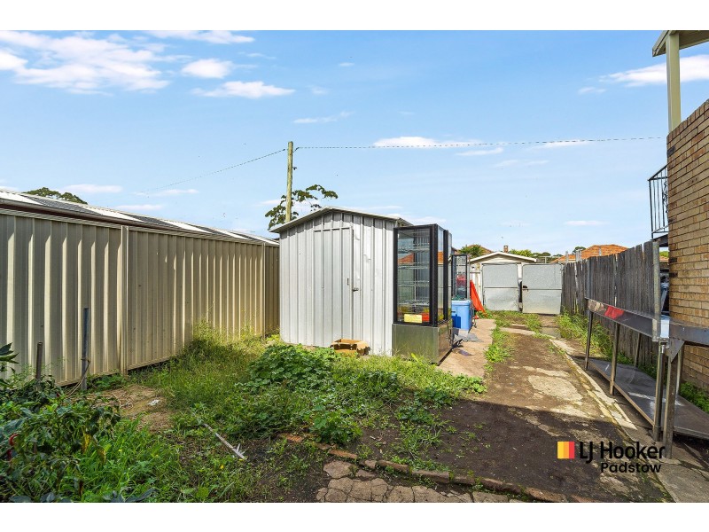 124 Cahors Road, Padstow NSW 2211