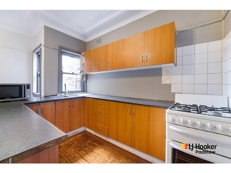 124 Cahors Road, Padstow NSW 2211