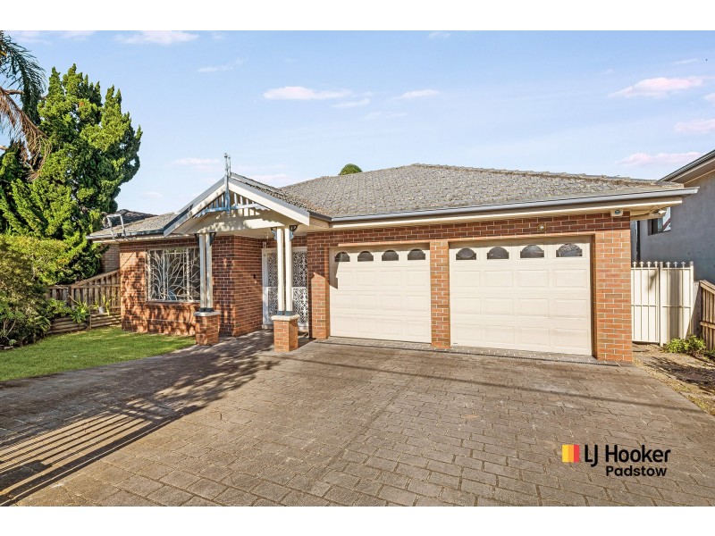 51 Burns Road, Picnic Point NSW 2213