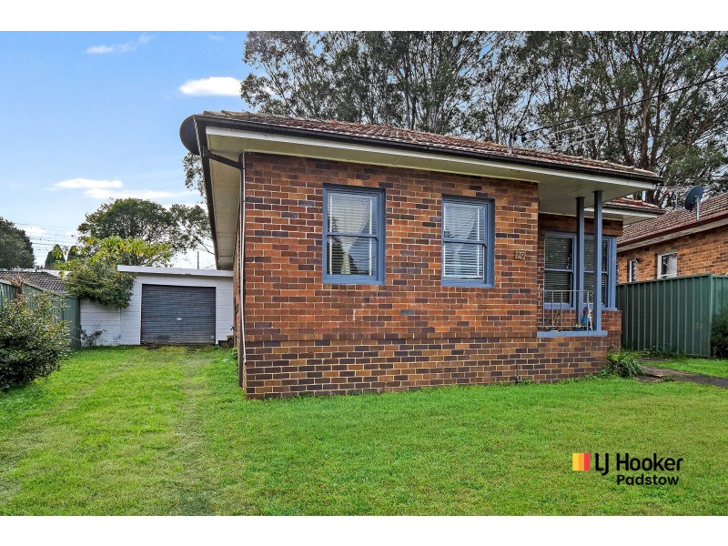 29 Montgomery Avenue, Revesby NSW 2212