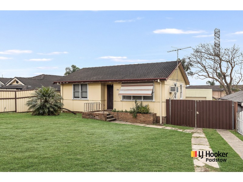 223 Davies Road, Padstow NSW 2211