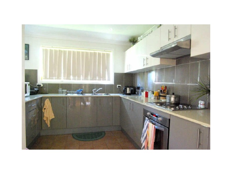 11/879-881 Henry Lawson Drive, Picnic Point NSW 2213