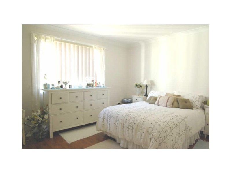 11/879-881 Henry Lawson Drive, Picnic Point NSW 2213