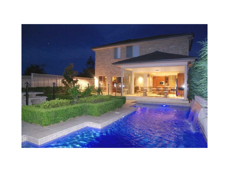 4 Bernard Rd, Padstow Heights NSW 2211