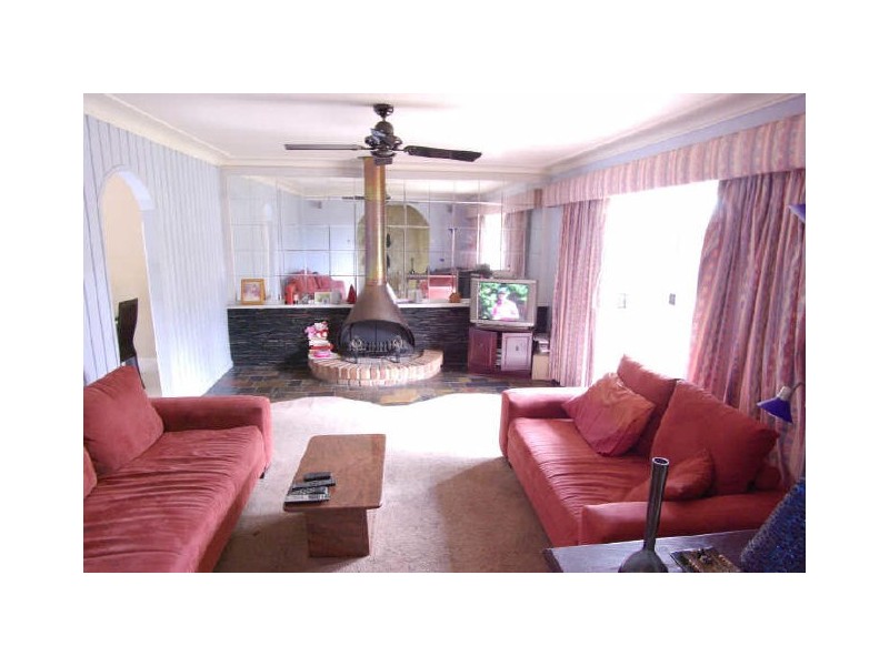 79 Courtney Rd, Padstow Heights NSW 2211