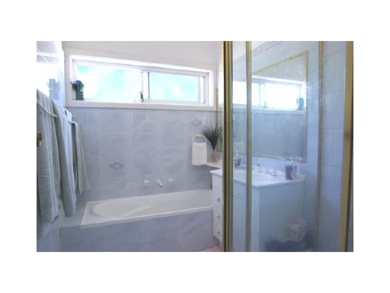 4 Homelea Ave, Panania NSW 2213