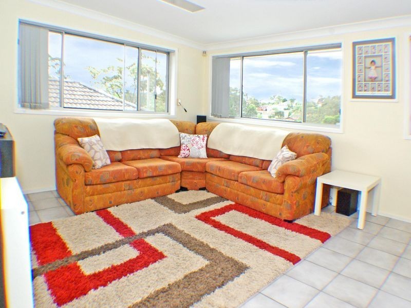 40 Henry Kendall Avenue, Padstow Heights NSW 2211