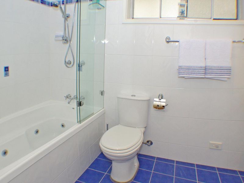 40 Henry Kendall Avenue, Padstow Heights NSW 2211