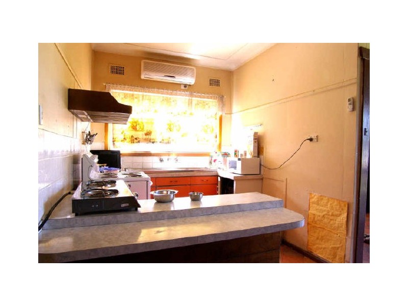 1 Bransgrove Road, Revesby NSW 2212