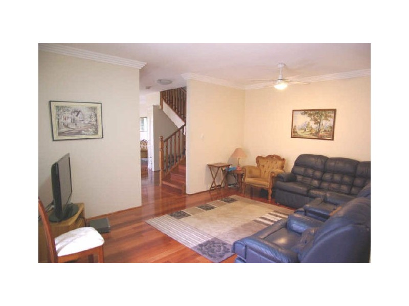 71 Kennedy Street, Picnic Point NSW 2213